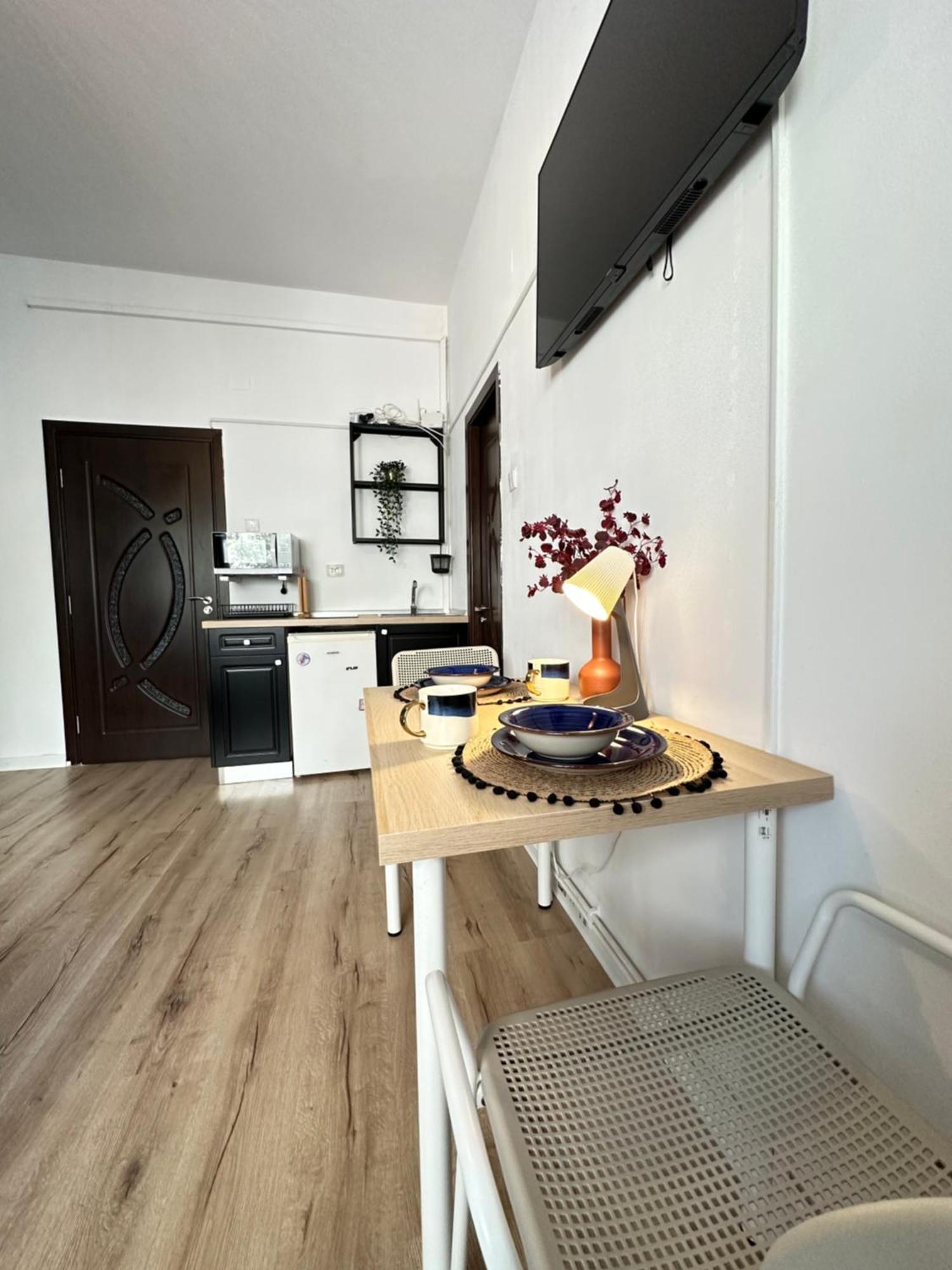 Central Studio Sapphire Apartamento Bucareste Exterior foto